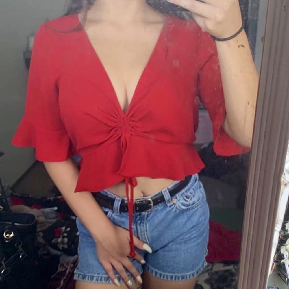 Cute Crop Top 🌹